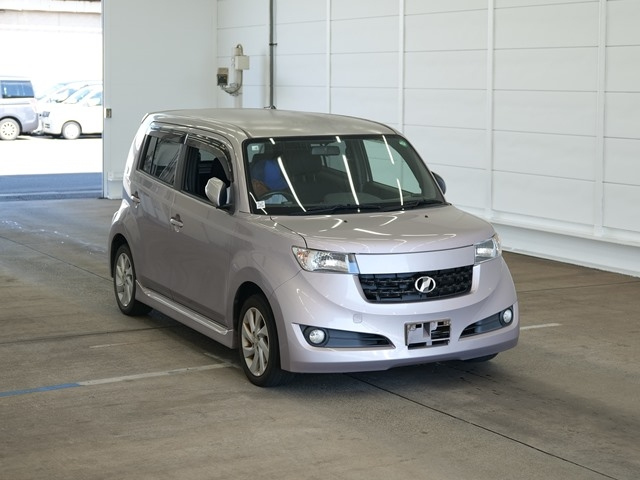 TOYOTA BB 2009
