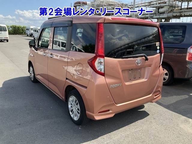TOYOTA ROOMY 2016
