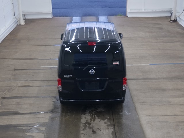 NISSAN NV200 2020