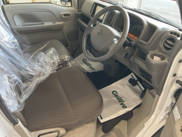 NISSAN CLIPPER VAN 2018