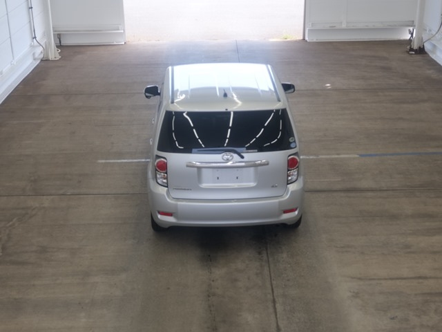 TOYOTA COROLLA RUMION 2010