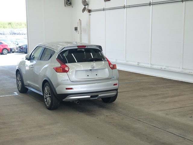 NISSAN JUKE 2012