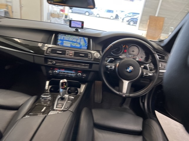 BMW 5 SERIES 2016