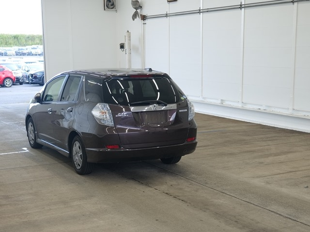 HONDA FIT SHUTTLE 2011