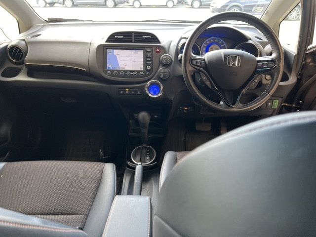 HONDA FIT SHUTTLE 2011