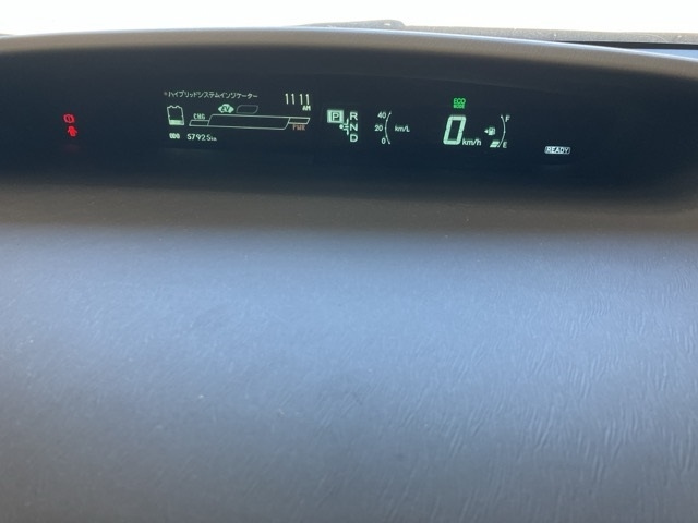 TOYOTA PRIUS 2013