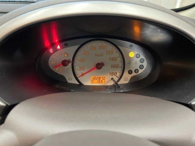 NISSAN MARCH 2010