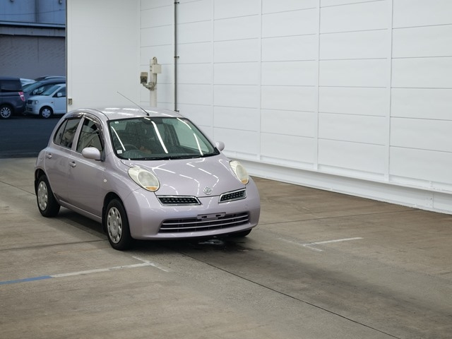 NISSAN MARCH 2010