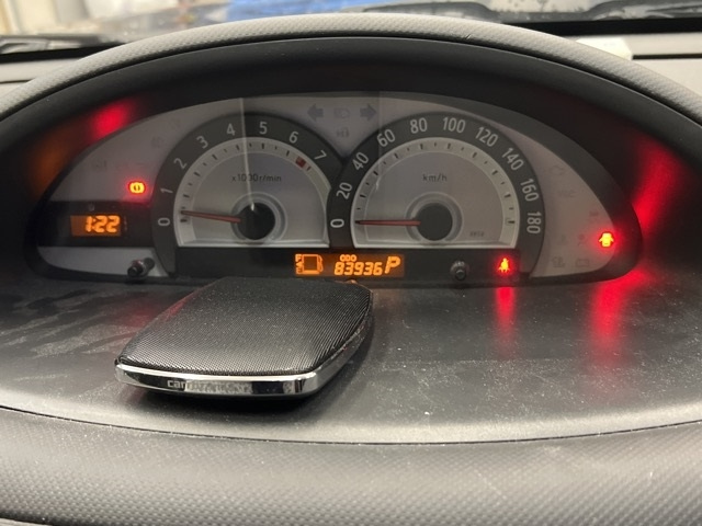 TOYOTA SIENTA 2012