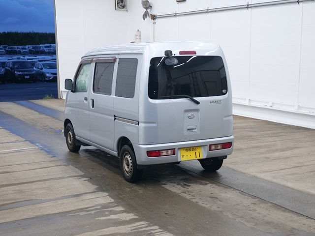 DAIHATSU HIJET VAN 2012