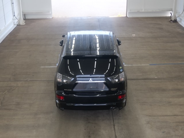 MITSUBISHI OUTLANDER 2010