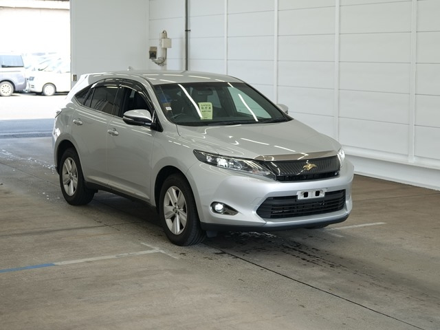 TOYOTA HARRIER 2015
