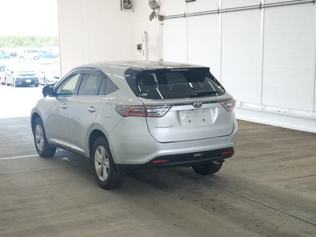 TOYOTA HARRIER 2015