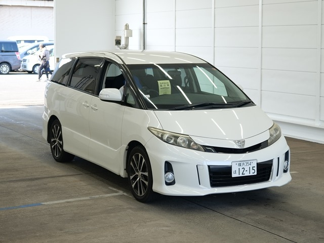 TOYOTA ESTIMA 2013
