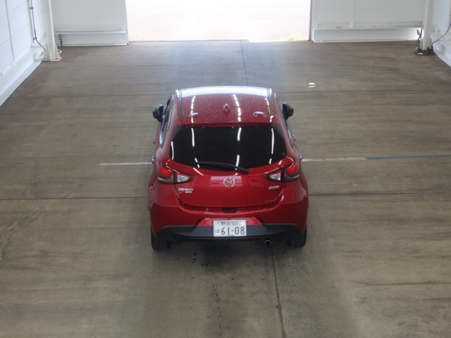 MAZDA DEMIO 2016