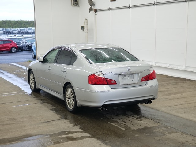 NISSAN FUGA 2008