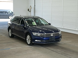 VOLKSWAGEN PASSAT VARIANT 2018