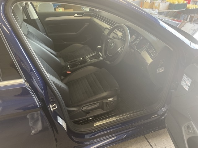 VOLKSWAGEN PASSAT VARIANT 2018