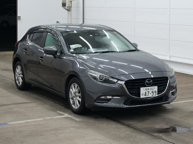 MAZDA AXELA 2017
