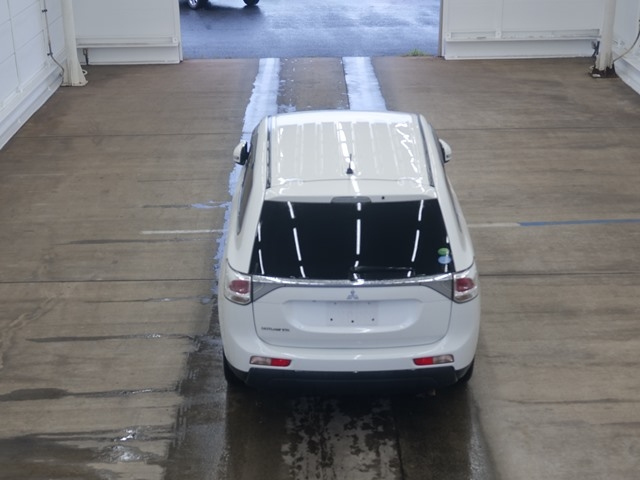 MITSUBISHI OUTLANDER 2012