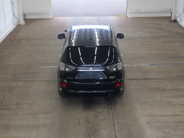 MITSUBISHI OUTLANDER 2010