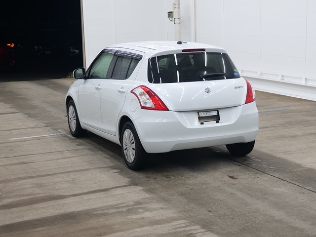 SUZUKI SWIFT 2013