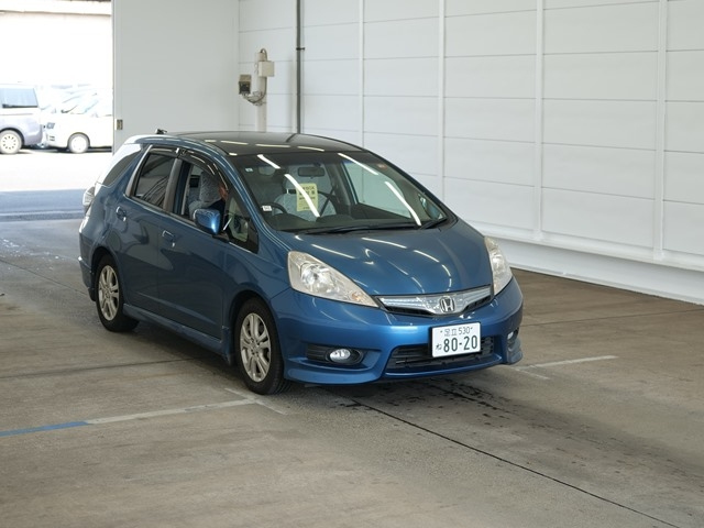 HONDA FIT SHUTTLE 2011
