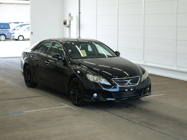 TOYOTA MARK X 2010