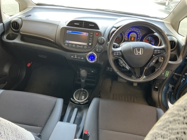 HONDA FIT SHUTTLE 2011