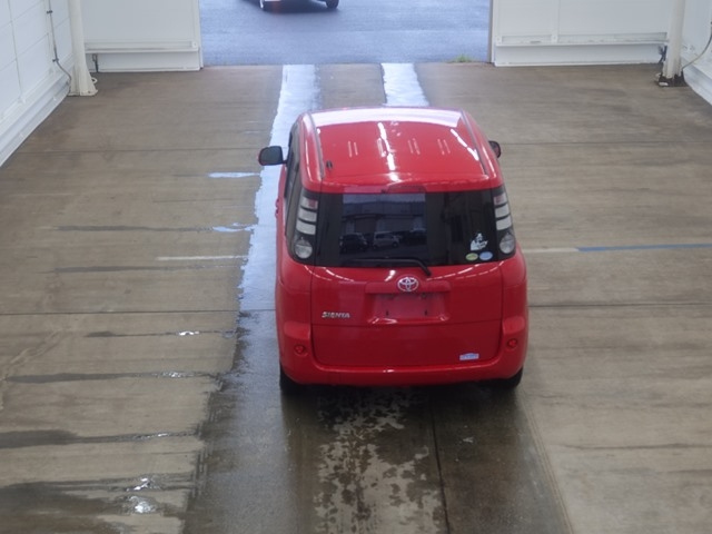 TOYOTA SIENTA 2008