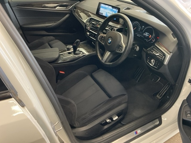 BMW 5 SERIES 2020
