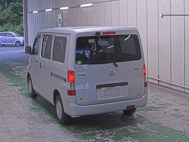 TOYOTA LITE ACE VAN 2014