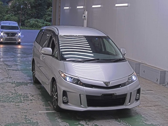 TOYOTA ESTIMA 2012