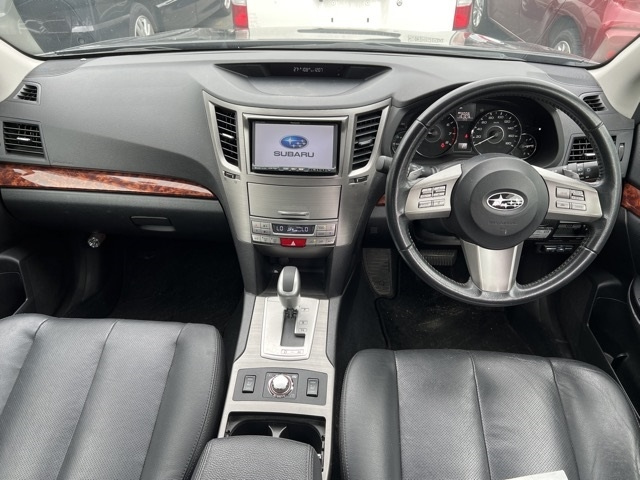 SUBARU LEGACY B4 2010