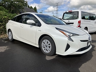 TOYOTA PRIUS 2018