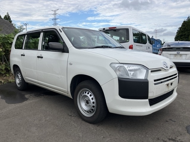TOYOTA PROBOX 2020