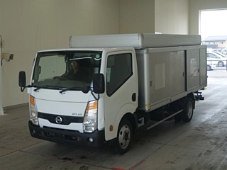 NISSAN ATLAS 2011