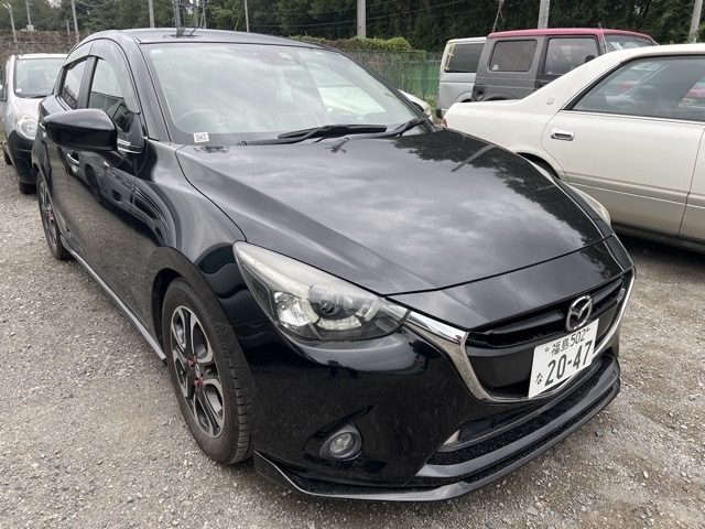 MAZDA DEMIO 2016