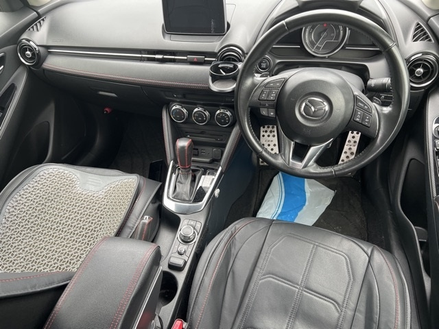 MAZDA DEMIO 2016