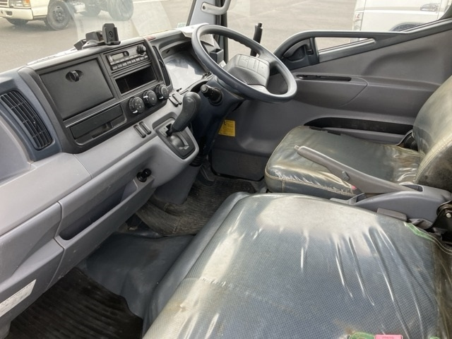 MITSUBISHI CANTER 2014