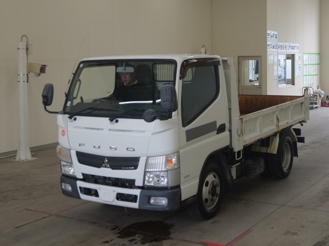 MITSUBISHI CANTER 2016