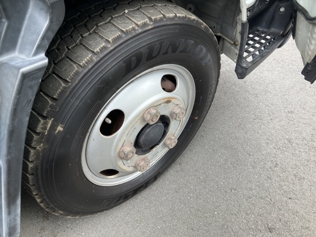 MITSUBISHI CANTER 2016