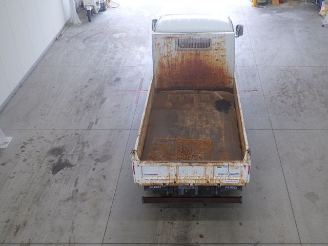 MITSUBISHI CANTER 2016