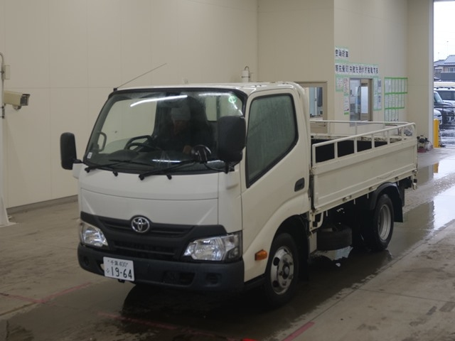 TOYOTA DYNA 2017