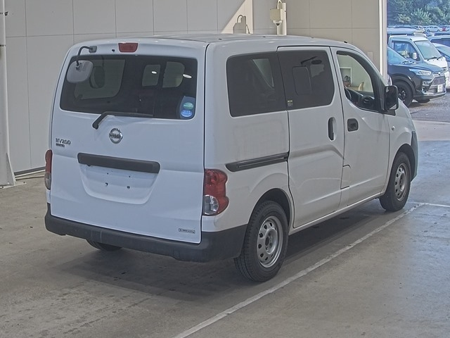 NISSAN NV200 2014