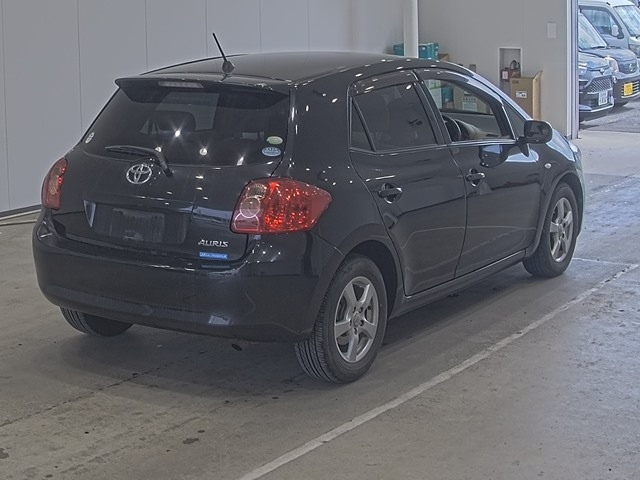 TOYOTA AURIS 2009