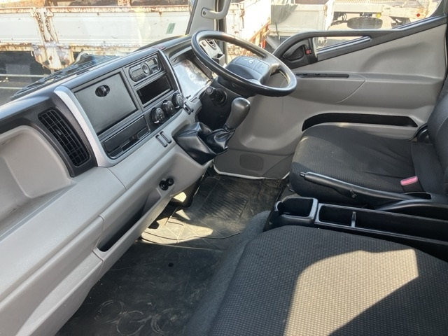MITSUBISHI CANTER 2017
