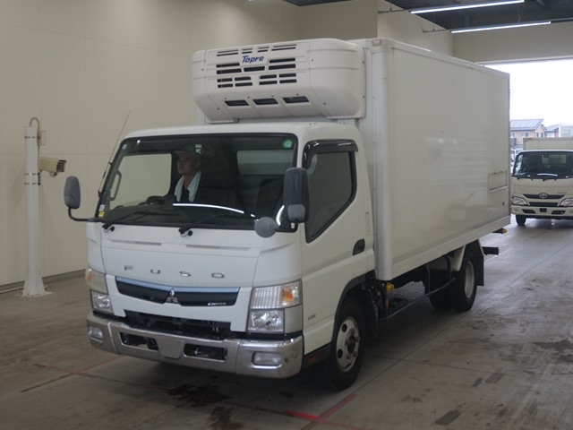 MITSUBISHI CANTER 2020