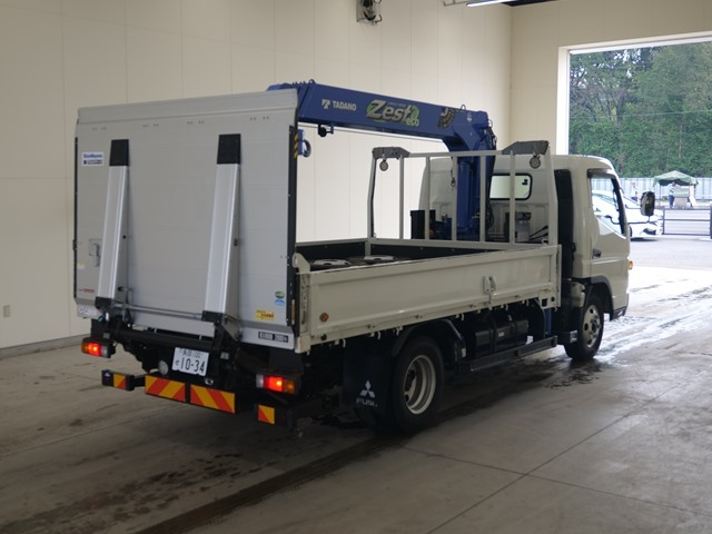 MITSUBISHI CANTER 2019