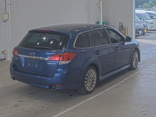 SUBARU LEGACY 2011
